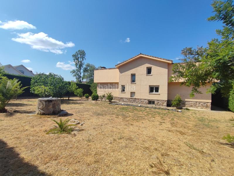 Foto b8e09009-f3ee-4367-a5e8-04d1eb83e48a. Chalet con riscaldamento parcheggio in Colonia Torrelodones