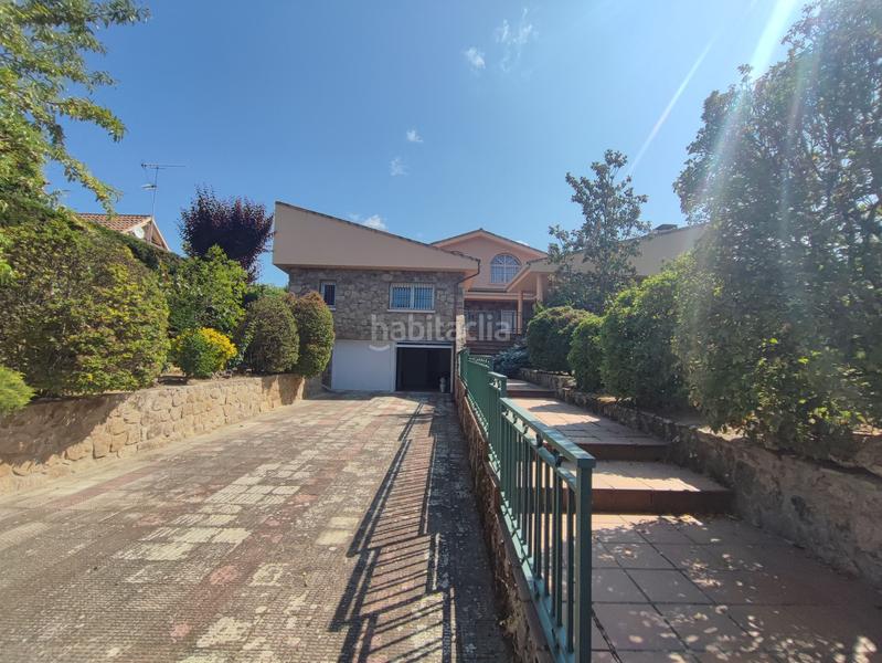 Foto c858263e-228d-41fa-85af-17f7a0612b9a. Chalet con riscaldamento parcheggio in Colonia Torrelodones