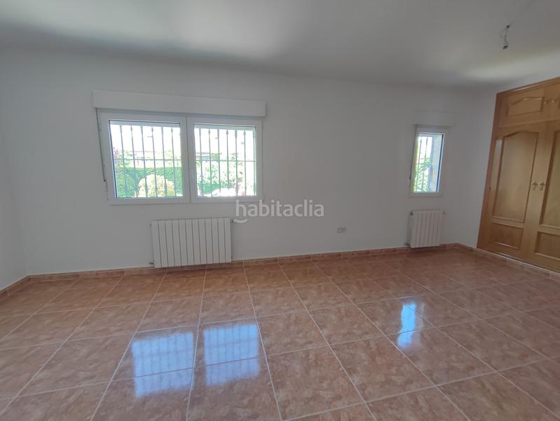 Foto d36eba09-5950-4fef-9b42-94487f26e11c. Chalet con riscaldamento parcheggio in Colonia Torrelodones