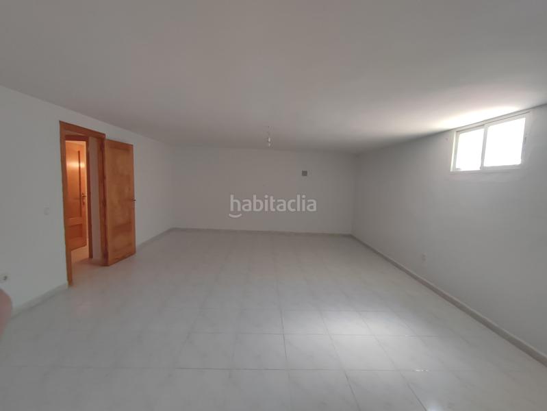 Foto fb09be4a-eb6a-4475-aea2-cfdb17de792d. Chalet con riscaldamento parcheggio in Colonia Torrelodones