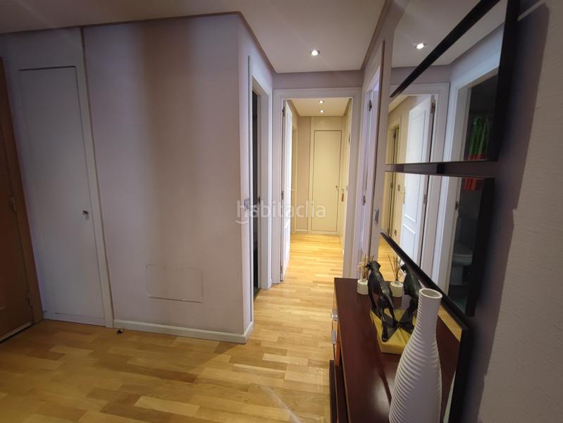 Foto c3ebe5a5-abc2-4a84-97ec-23b74eb71a0c. Appartamento con riscaldamento parcheggio piscina in Madrid