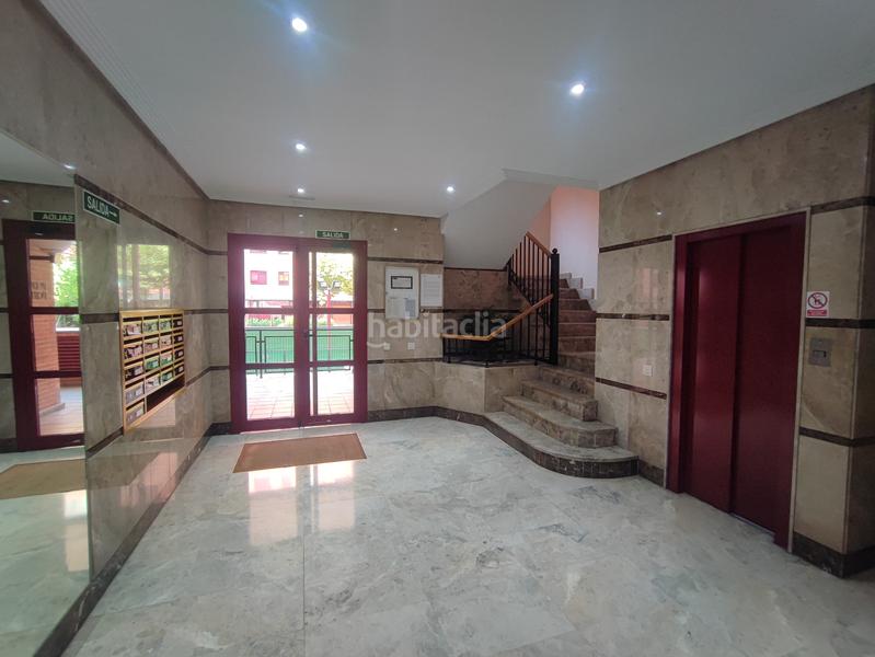 Foto 64e158b2-3c7e-497e-b613-a48875222c22. Flat with heating parking pool in Acacias Madrid