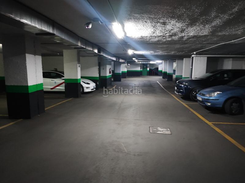 Foto 908c4792-3c91-4897-8a2b-6a4b35544b49. Flat with heating parking pool in Acacias Madrid