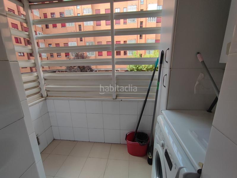 Foto bf2bdf55-3966-403c-825b-c75c20fbd6bb. Flat with heating parking pool in Acacias Madrid