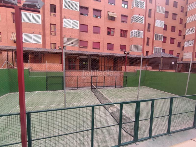 Foto ce5253ca-4d51-4e26-9894-5b6f806c239c. Flat with heating parking pool in Acacias Madrid