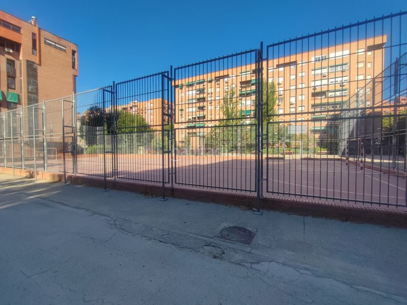 Foto be08d2c5-931a-4900-9005-fc220ce84e1e. Flat with heating parking in Acacias Madrid
