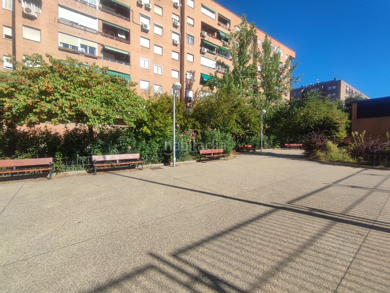 Foto c3a6f0f8-a27c-4949-9eeb-b6dcc8652cd3. Flat with heating parking in Acacias Madrid
