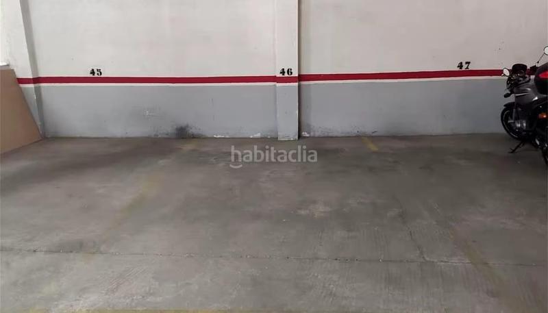 Foto 6a8bc93c-4c3c-4747-b65e-9ad20965fabf. Parking voiture dans Pueblo Benicarló