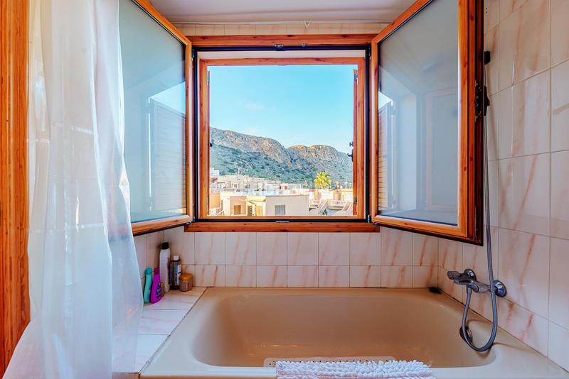 Foto 02c85fb1-74e1-4848-ac74-86887cc6e501. Apartament amb aparcament piscina a calas Santa Pola este Santa Pola