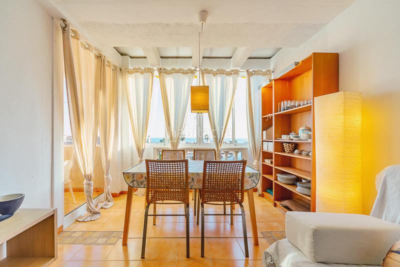 Foto 2f0da243-3d0d-47f8-a6f8-ce3b211d2a4e. Apartament amb aparcament piscina a calas Santa Pola este Santa Pola