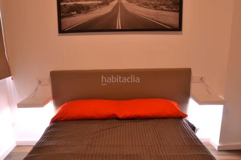 Foto 80730cb7-086f-4374-9725-83fefaa493d4. Edificio in Casco Antiguo - Sta. Cruz - Ayuntamiento Alicante