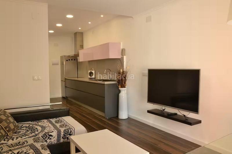 Foto f8c3136a-3c1b-413d-832f-f1ca338763b9. Edificio in Casco Antiguo - Sta. Cruz - Ayuntamiento Alicante