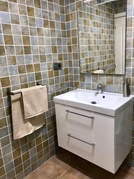 Foto fdd9aa7d-deda-4200-912c-3350ac57d10a. Edificio in Casco Antiguo - Sta. Cruz - Ayuntamiento Alicante