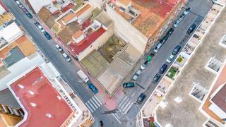 Terreny residencial  Calle bazan. Solar en torrevieja