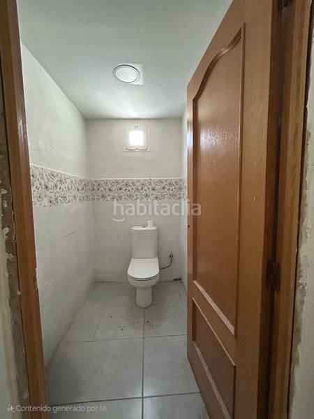 Foto 47f46d17-564d-4f70-85c3-5f668356885d. Local comercial inversión única en plaza manila! en Alicante