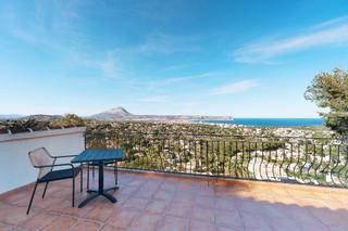 Xalet  Urbanizacion costa nova panorama. Increible villa en jávea