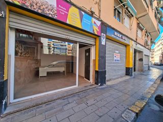 Local Comercial  Calle garbinet. Venta de local comercial en calle garbinet