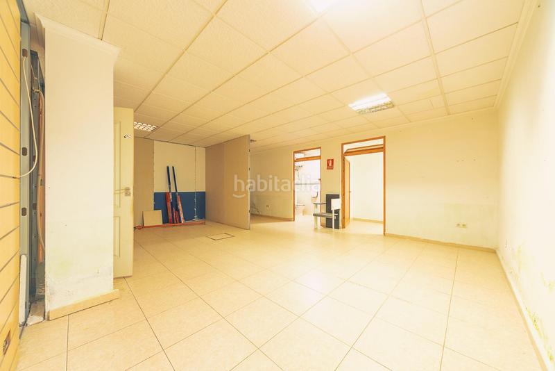 Foto 9d09191e-d02e-4064-acbe-8cf0942e7d31. Local comercial  espacioso en denia oportunidad en Dénia