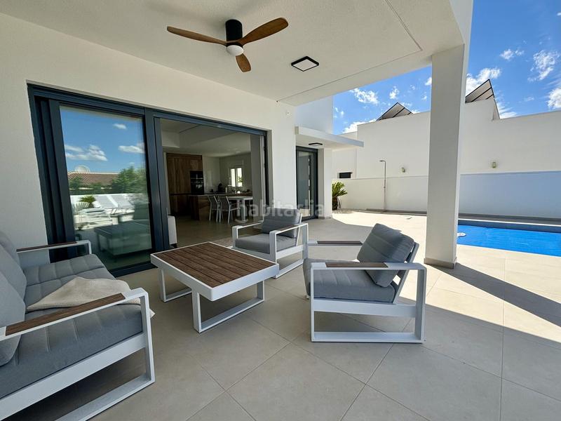 Foto 0dcfce85-a5dd-4791-b0dc-35ec2125e889. Chalet independiente en Benijófar