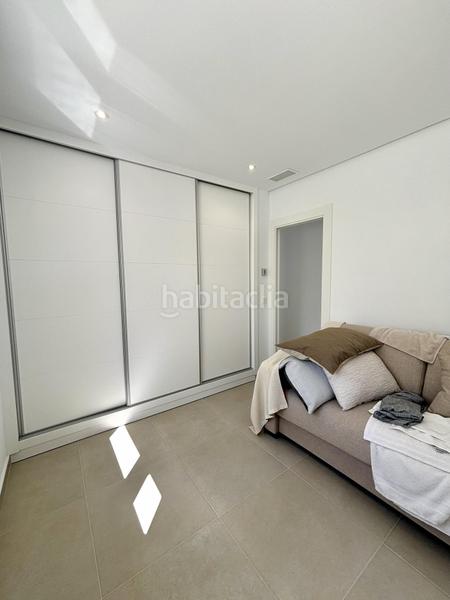 Foto 88e85700-c25c-46a9-bed8-bb9a40cf2adf. Chalet independiente en Benijófar