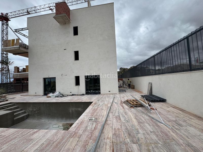 Foto b0bf4cc9-945f-42df-95e0-f65c3522476d. Estudi amb piscina a balcón de Finestrat-terra marina Finestrat