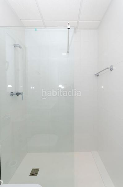 Foto a6f14f13-a959-49ca-a4f8-eee375f08d3f. Finca rústica adosado en Zona Carrefour - Urbanizaciones Torrevieja