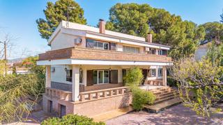 Chalet à Campo Alto-Club de Campo. Chalet en venta en elda, alicante