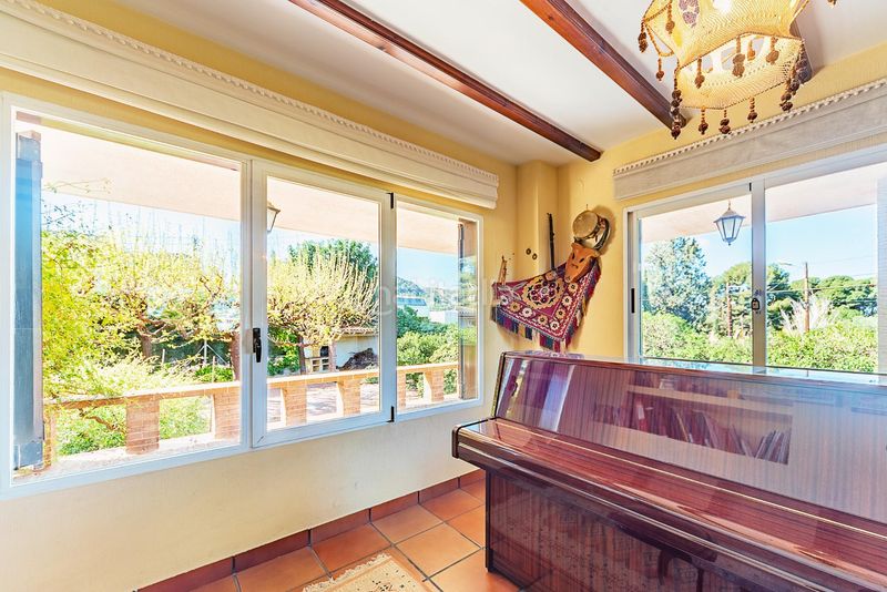 Foto 985d702a-8352-4d33-884e-a4b6282b8fa5. Xalet amb calefacció aparcament a Campo Alto-Club de Campo Elda