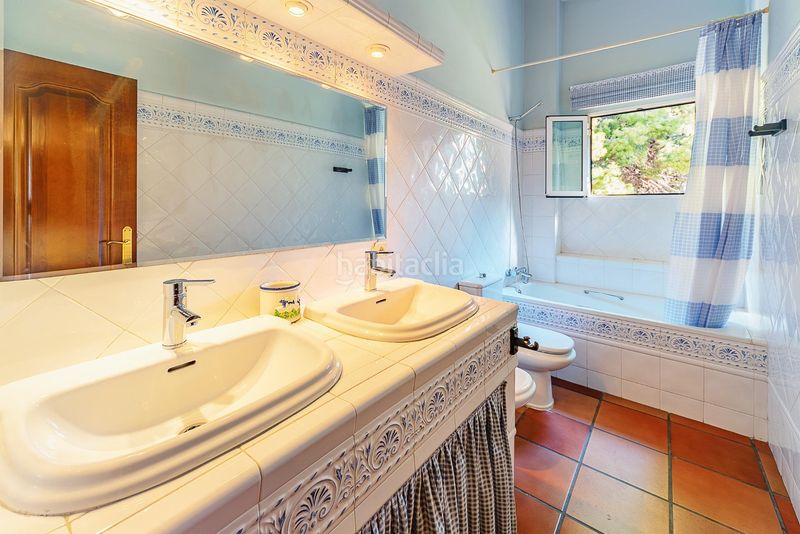 Foto b17c23ce-63fd-452f-a267-6e10b3fd35a8. Xalet amb calefacció aparcament a Campo Alto-Club de Campo Elda