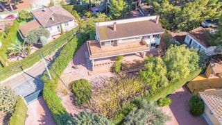 Chalet à Campo Alto-Club de Campo. Chalet en venta en elda, alicante