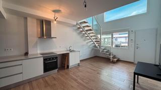 Casa in Calle chipre 70. Dúplex en gran alacant