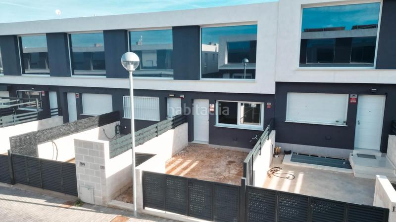 Foto ccf9277e-2014-41ce-8f2e-fd9e6a8ee40f. Casa en calle chipre 70 dúplex en gran alacant en Santa Pola