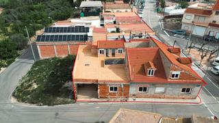 Casa  Avenida balsicas. Chalet en la tercia