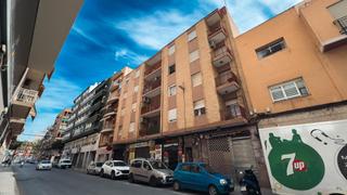 Pis  Calle concepcion arenal. Vivienda  en elche