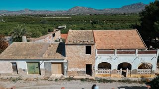 Casa adossada  Partida el moco. Casa adosada en albatera