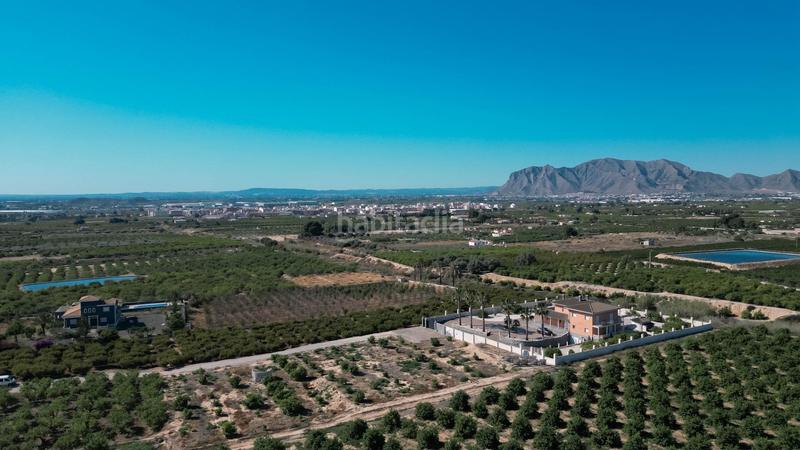 Foto 97a51901-c19c-465c-a80d-1208e21db79f. Casa adossada a Albatera