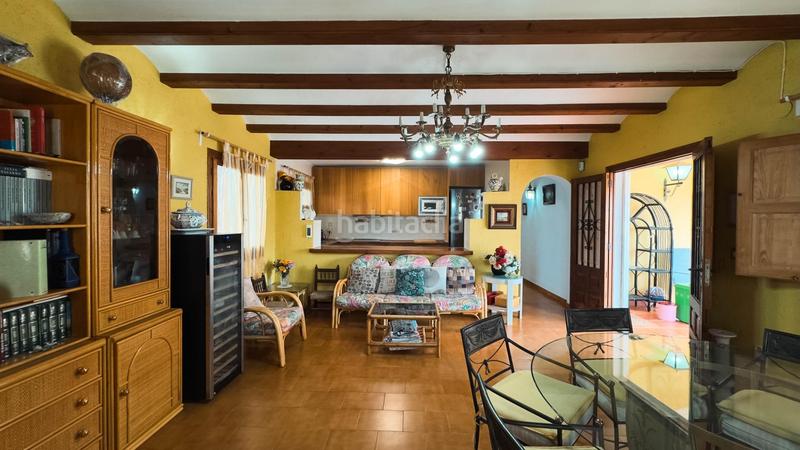 Foto 8fa2795d-bfc7-401e-939c-74ce43123ce2. Xalet amb aparcament piscina a Paichi Moraira