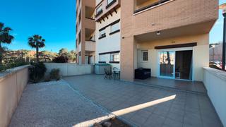 Pis  Calle alcacil. Vivienda en resort de lujo