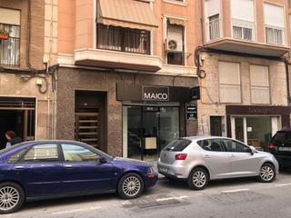 Locale commerciale in Calle blas valero 38. Local en elche