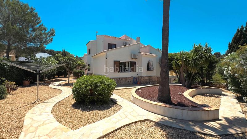 Foto 0f3b39e3-6d78-4256-899e-e551bbbc7c54. Casa amb calefacció aparcament piscina a Cap Martí - El Tossalet - Pinomar Xàbia