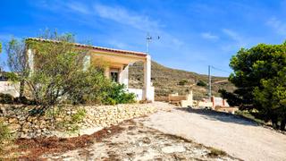 Finca rústica en Partida polígono 2 parcela 78 boqueres san vicente del r 2. Oportunidad única  terreno rústico privilegiado de 10.330m2 con