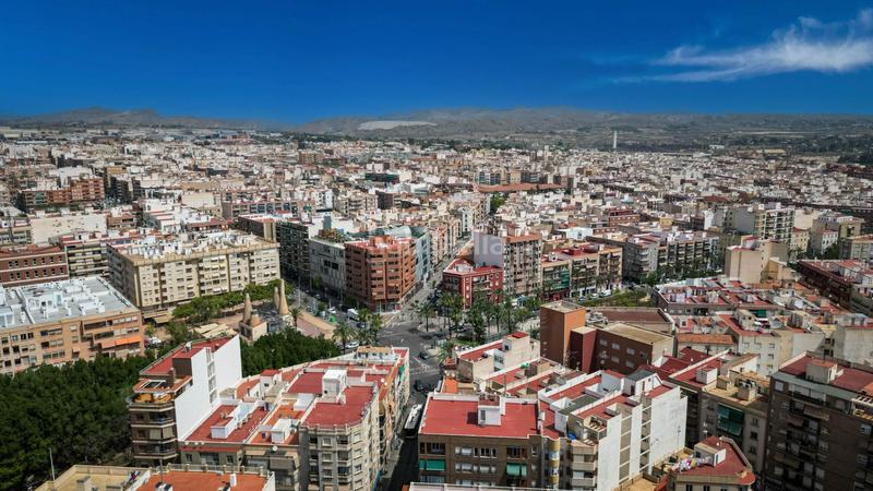 Foto ae9e0ca2-914c-4a1c-ae3d-f9a5816b84de. Piso  en elche con ascensor en Pont Nou - Corazón de Jesús Elche / Elx