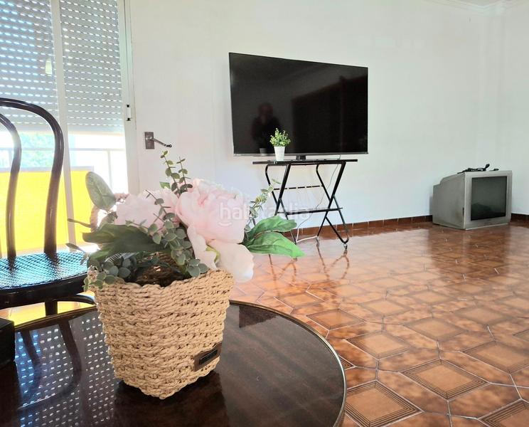 Foto 384c8e3e-e795-48a5-bf60-32dace715da1. Maison avec parking dans Novelda