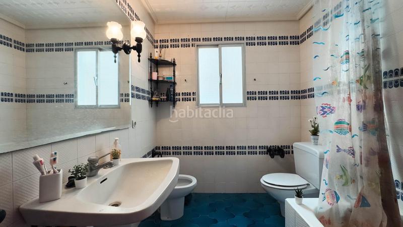 Foto c630ca31-59d8-4b1e-8413-f84583b655ef. Maison avec parking dans Novelda