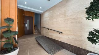 Appartement  Calle reina victoria. Piso en elche