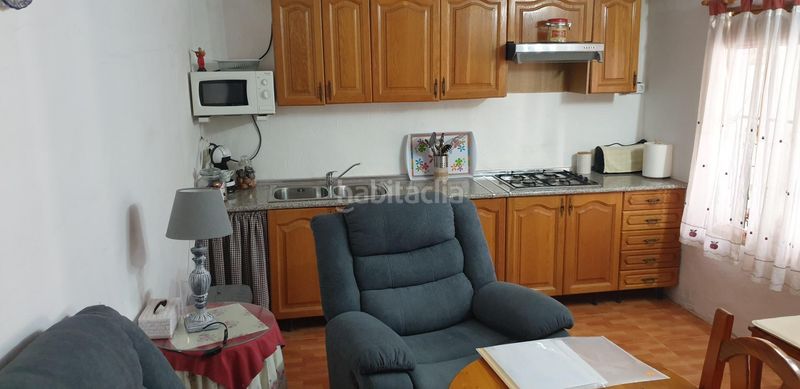 Foto aeda9235-2292-4186-bf7b-90924a8fbf06. Casa amb calefacció a El Castillo Aspe