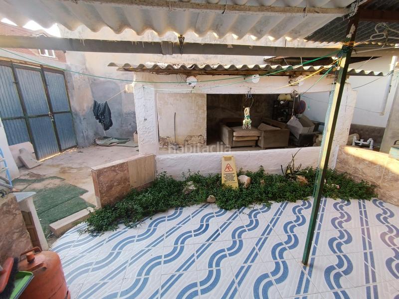 Foto 0e3edec8-2de6-4e80-83b3-cf0a68225694. Masia a calle san benito 21 a Gea y Truyols Murcia