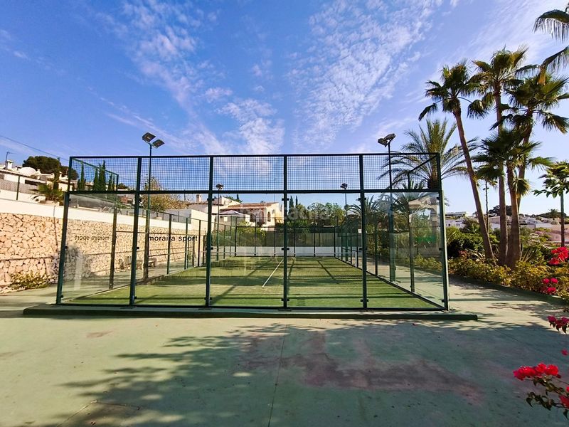 Foto 0ccb7eb8-d37e-4dfb-a047-c1dc058c214f. Casa adossada amb calefacció aparcament piscina a Moraira