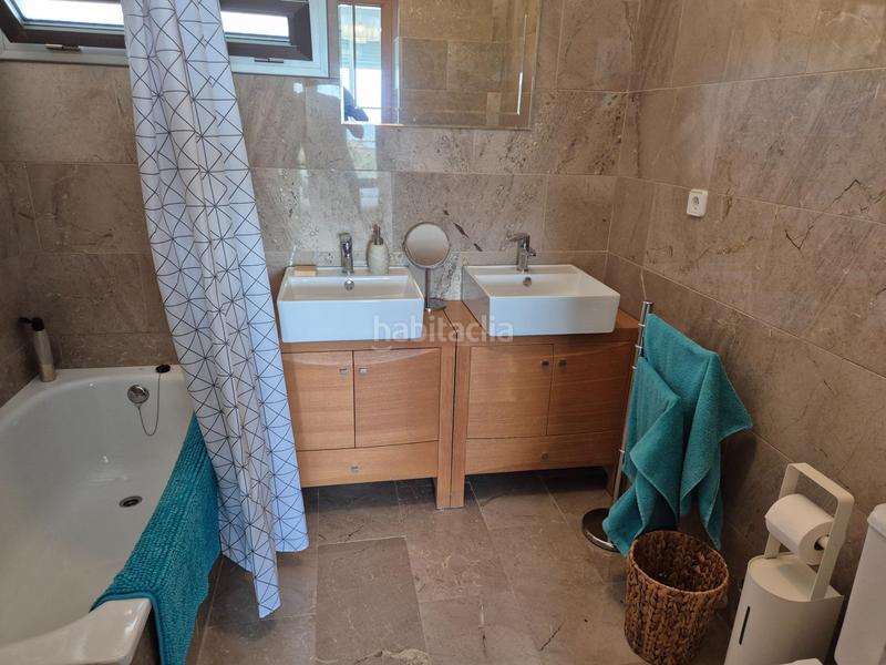 Foto 3fb67cf6-8807-4feb-b527-a43ef8686bb3. Casa a schiera con parcheggio in Centro-Casco Antiguo Peñíscola