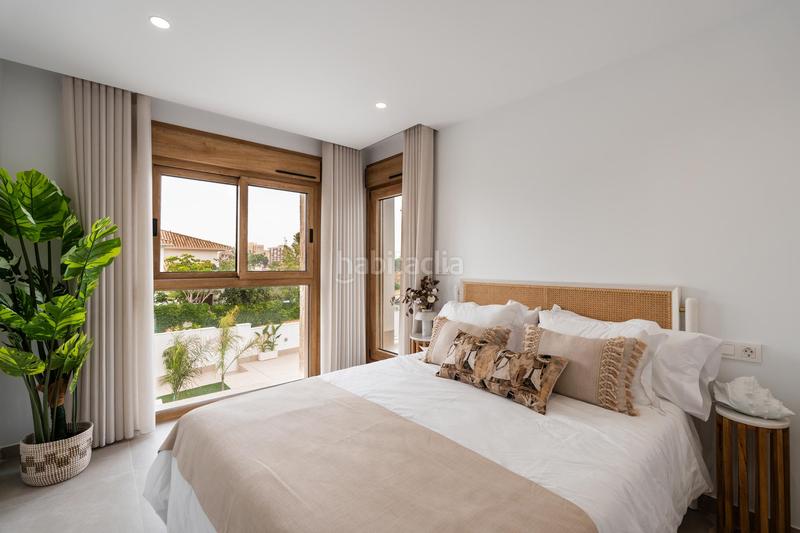 Foto d7bfb9fe-d9df-47d4-b6ff-6797fb0df17e. Chalet villa costa en Campoamor Orihuela